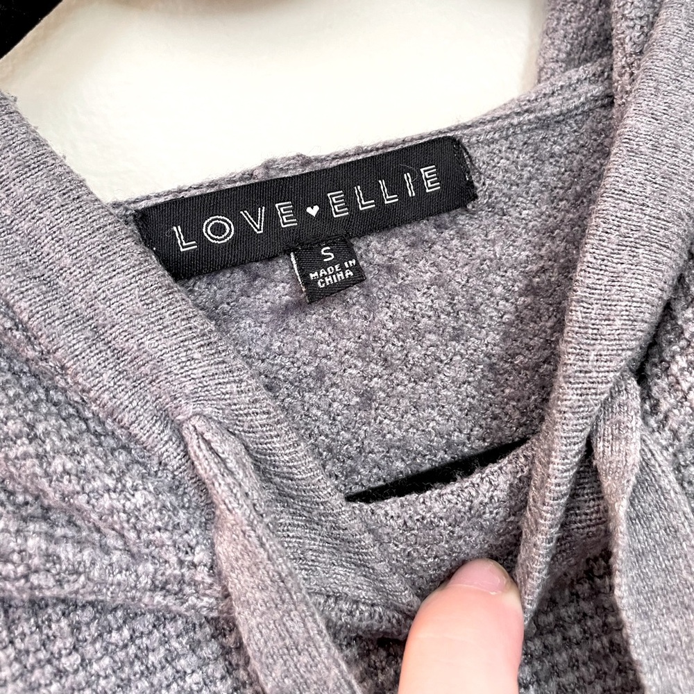 Love Ellie | Grey Hooded Sweater | Size Small - Picture 9 of 11